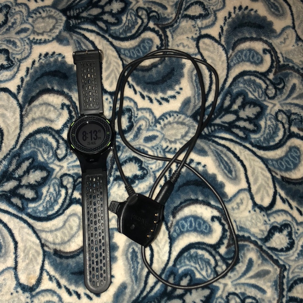 **SOLD** Garmin S4 Approach Watch